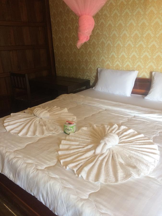 Riverside Bungalow Otel Ban Dondét Dış mekan fotoğraf