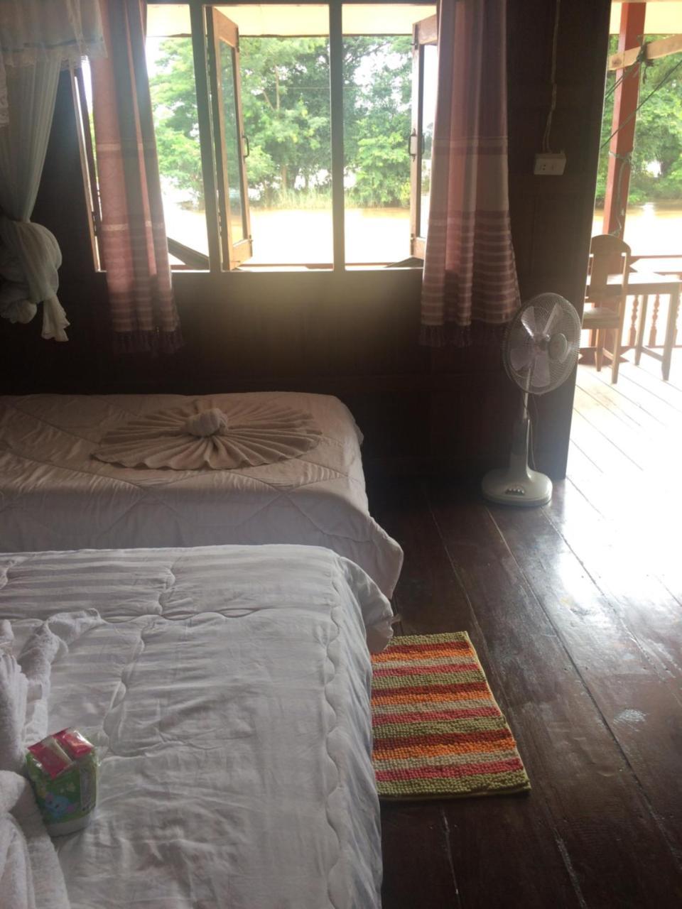 Riverside Bungalow Otel Ban Dondét Dış mekan fotoğraf