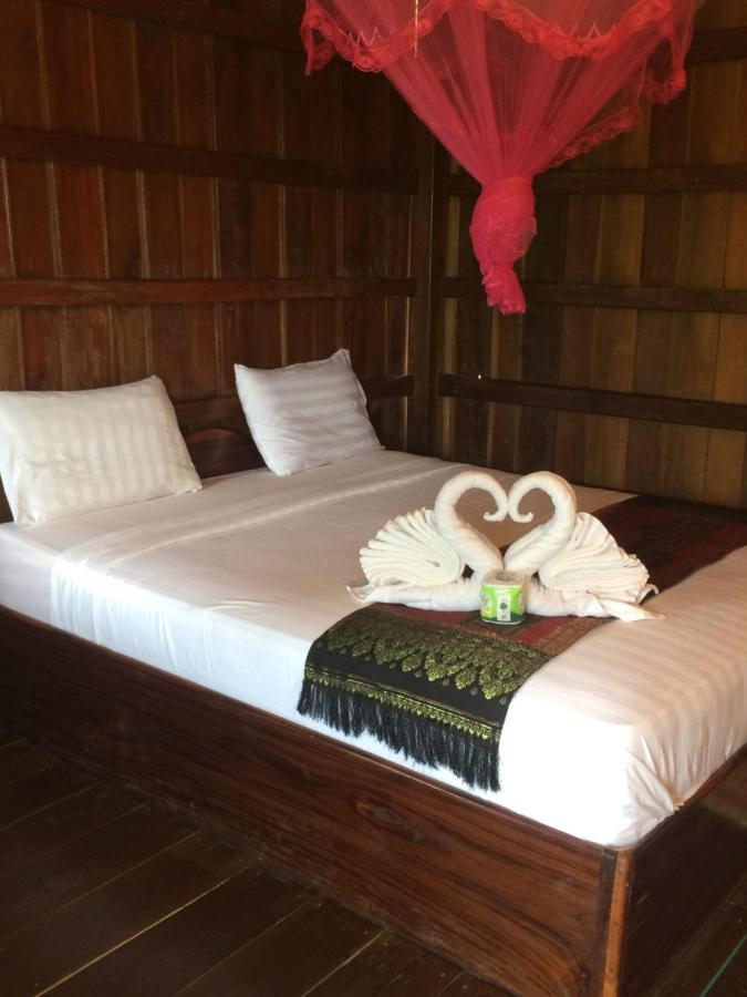 Riverside Bungalow Otel Ban Dondét Dış mekan fotoğraf