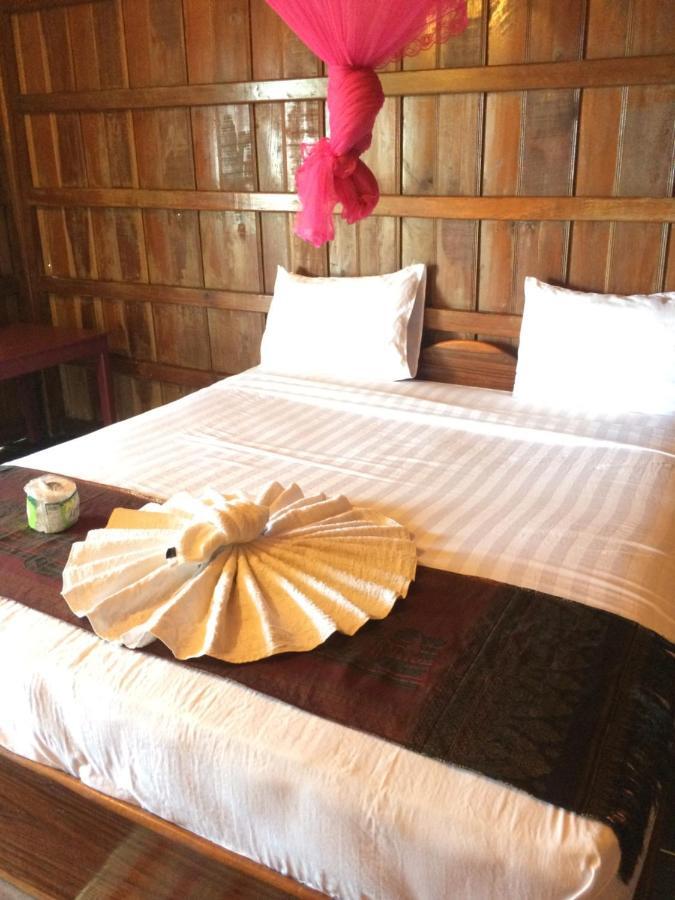 Riverside Bungalow Otel Ban Dondét Dış mekan fotoğraf